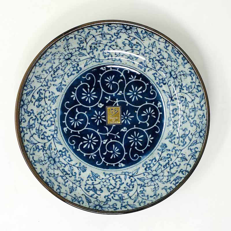 Deep Plate Manyo Karakusa (9"D x 2"H) image 1