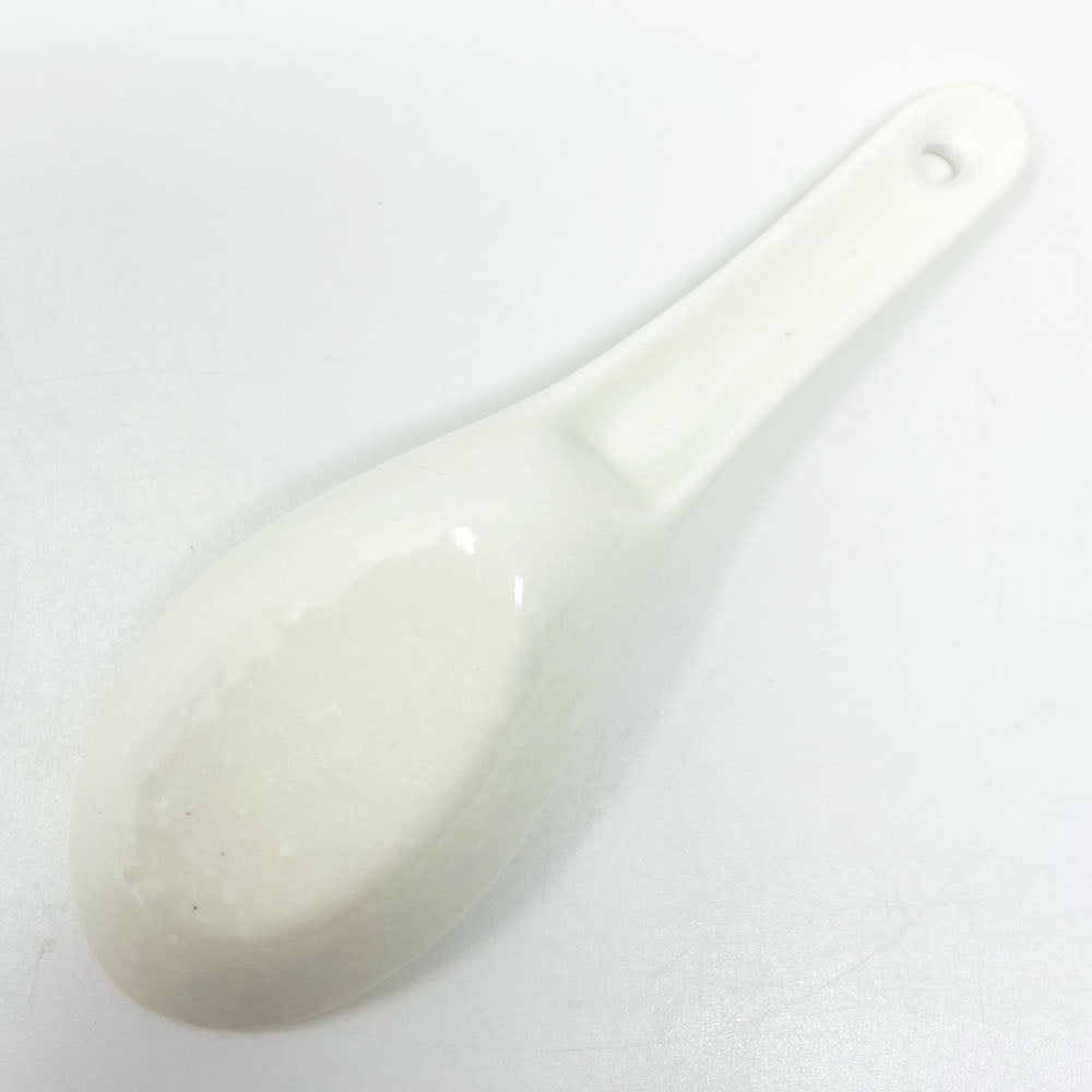 Renge Spoon White (6"L) image 3