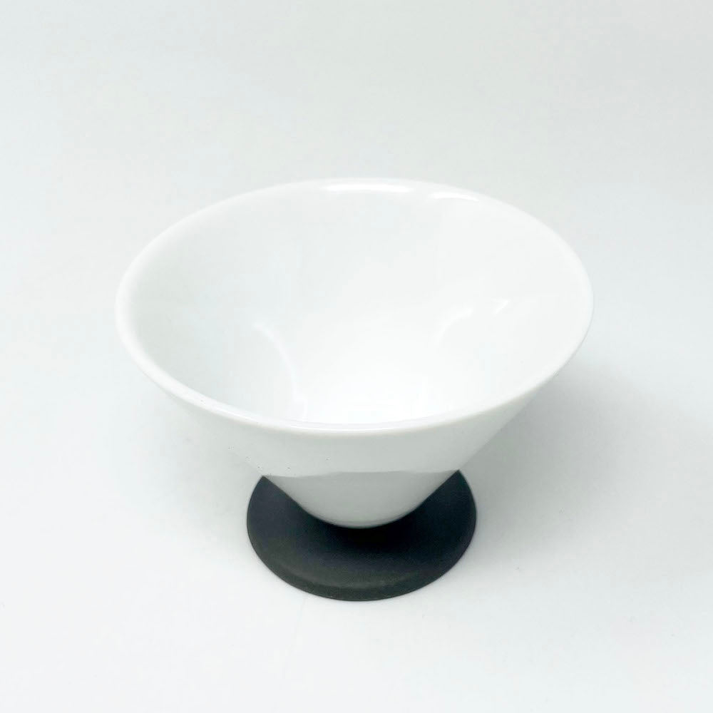 Chinmi Cup White (3.5"D) image 1