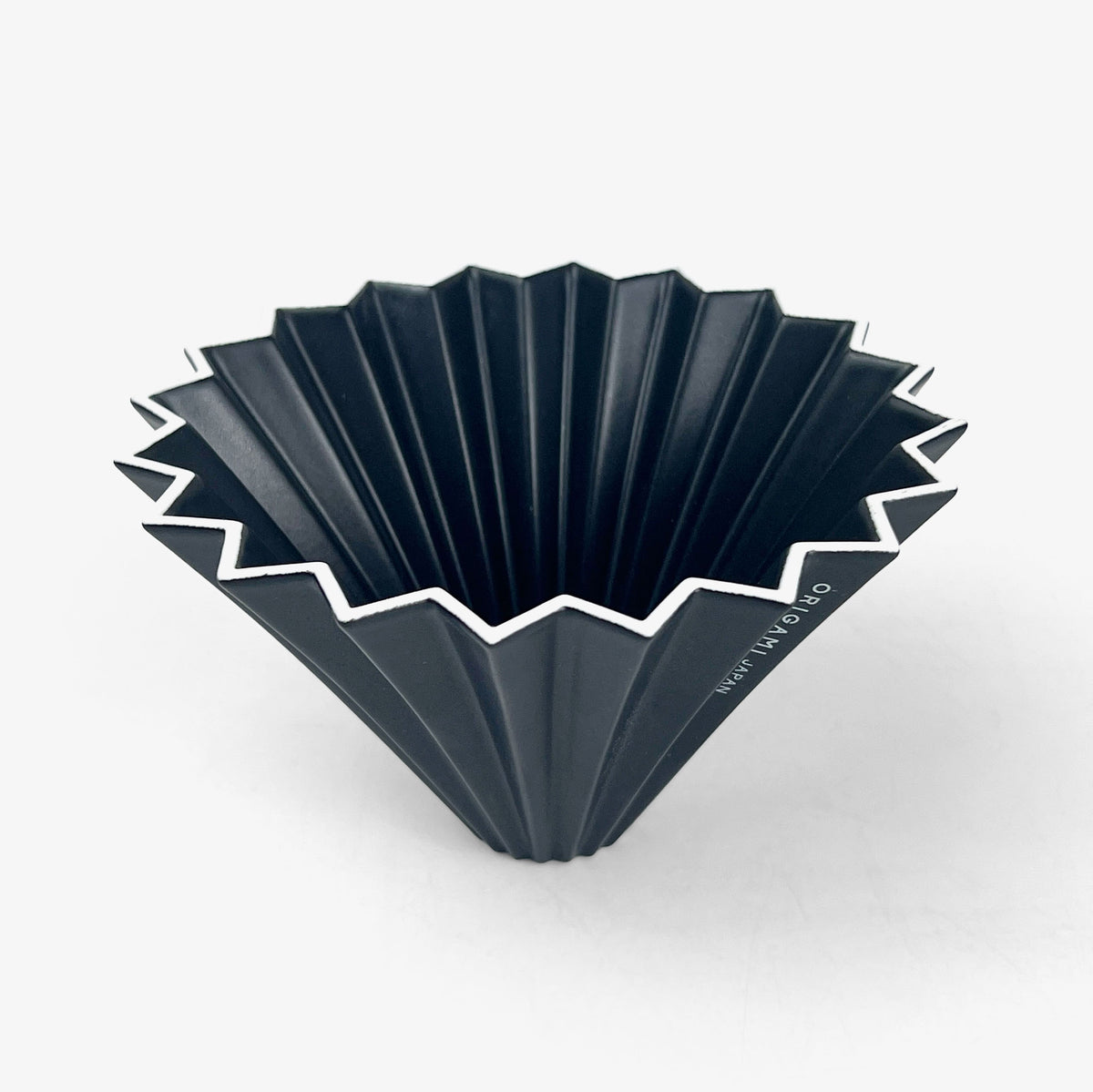 Origami Coffee Dripper Black (5.5"D)