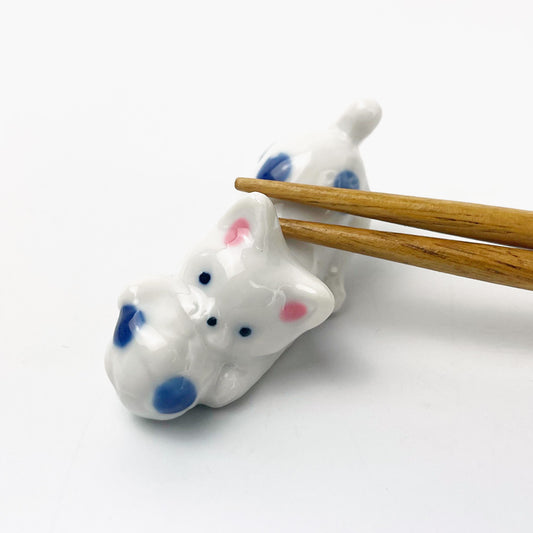 Chopstick Rest Soccer Cat (2.25" x 1") image 0
