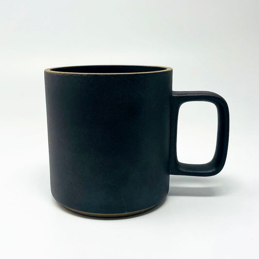 Hasami Porcelain Mug (Medium) -Black image 0