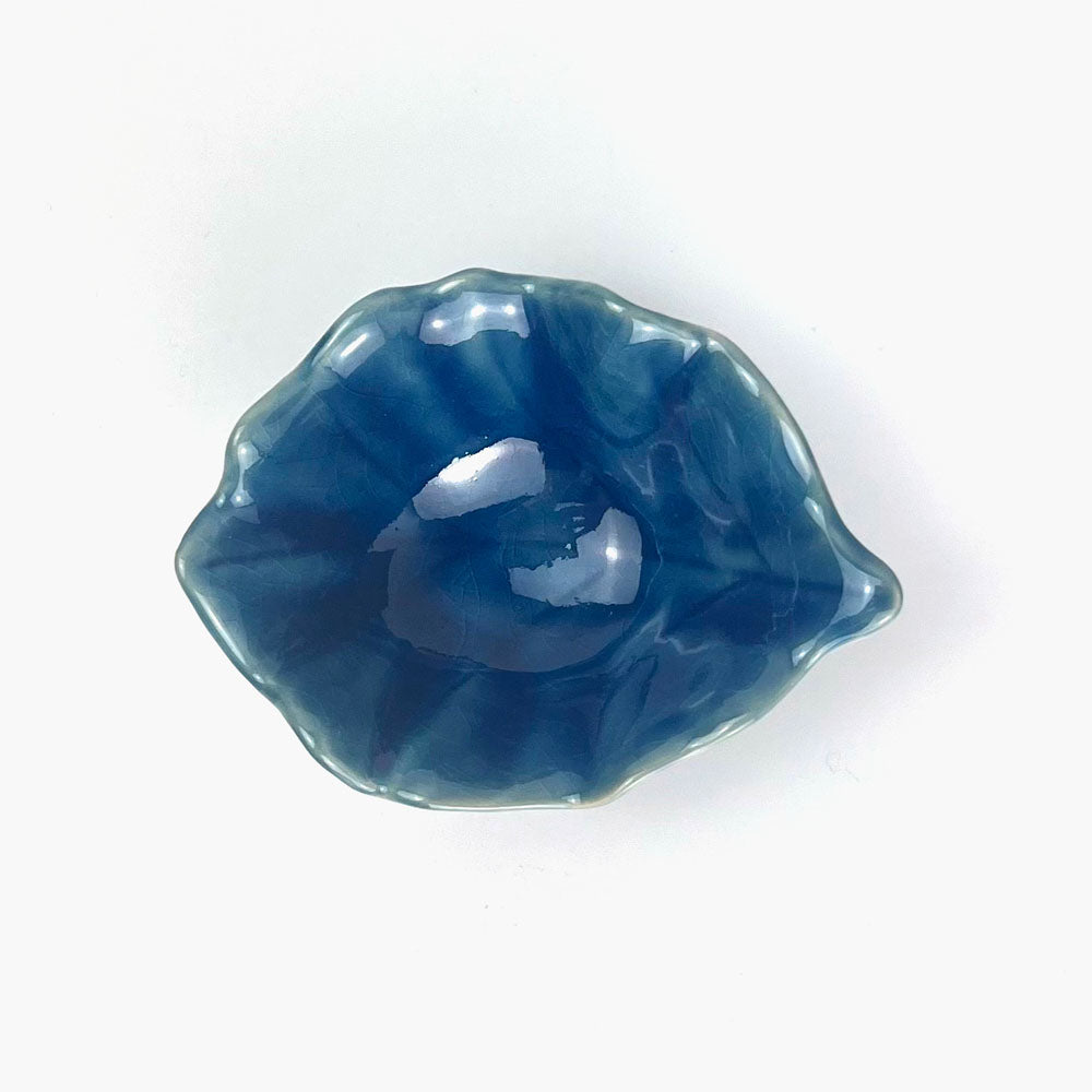 Blue Leaf Chinmi Dish Kannyu  (4"x 3") image 2