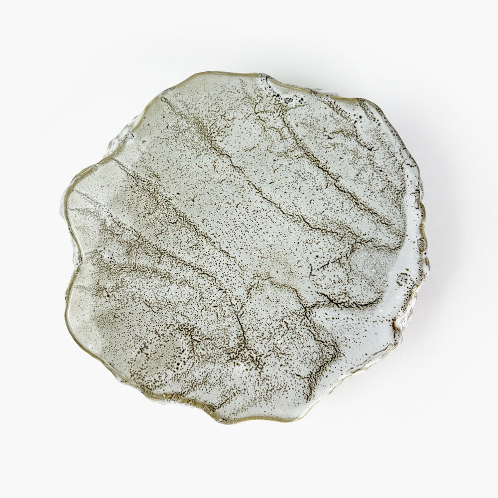 Plate Rock White (6"D) image 6