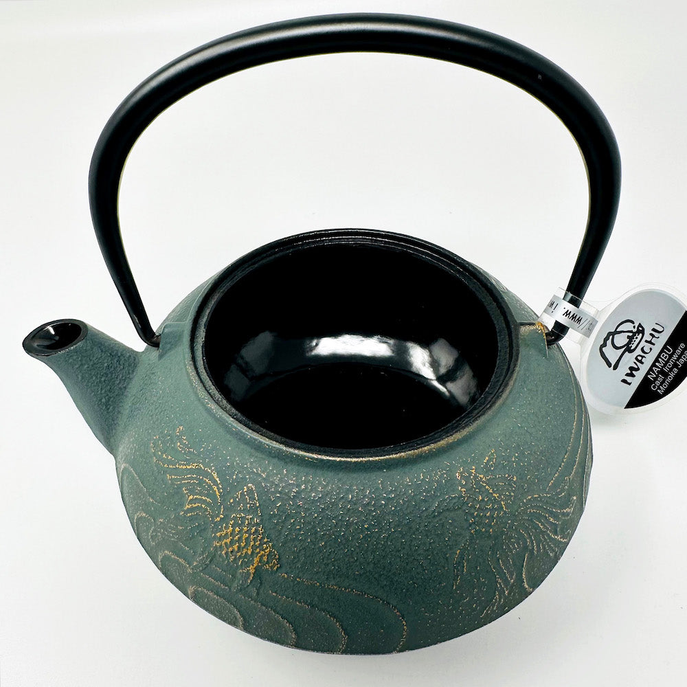 Iwachu Tetsubin Cast Iron Tea Pot (22 fl.oz ) image 6