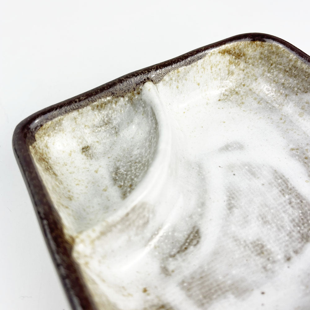 Seto-yaki Divided Dish Bizen Shino (4.5"x4.5") image 1