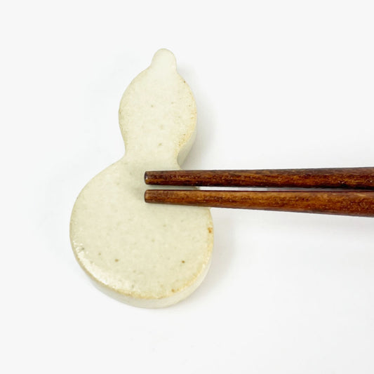 Chopstick Rest Hisago White(1.75" x 1") image 0