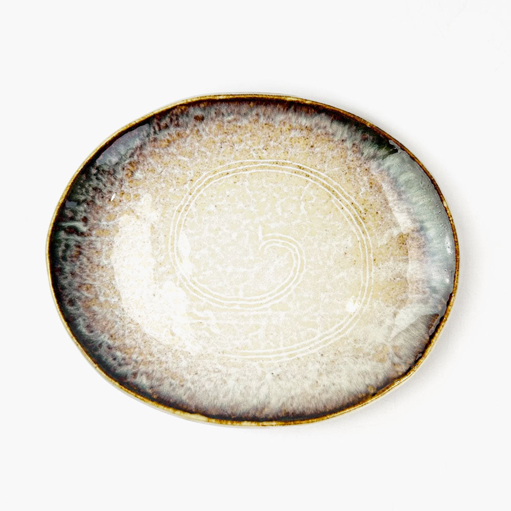 Oval Plate Small Shirokinyo (7" x 5.75") image 0