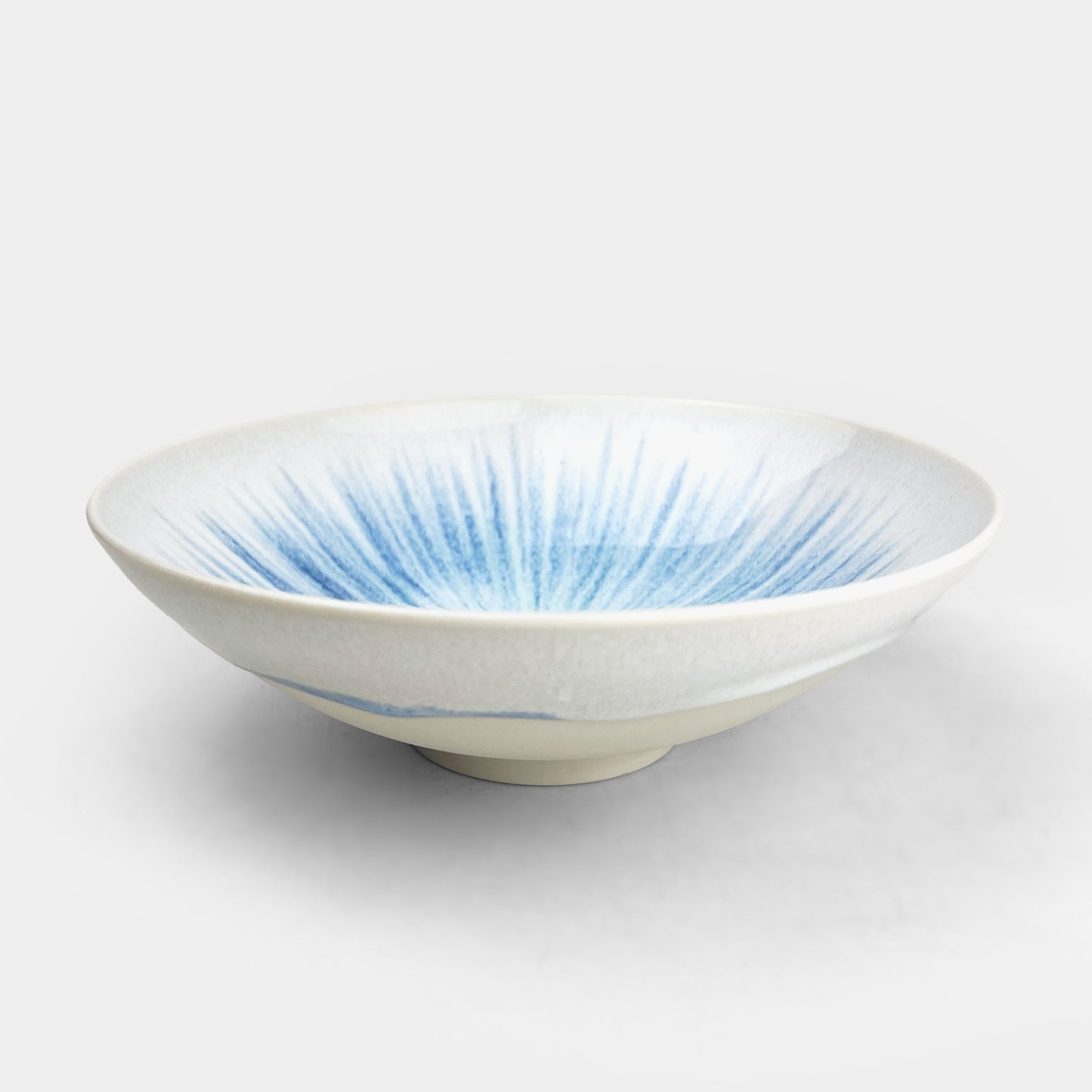 Shallow Bowl White Blue by Minoru Fukushima (7"D)