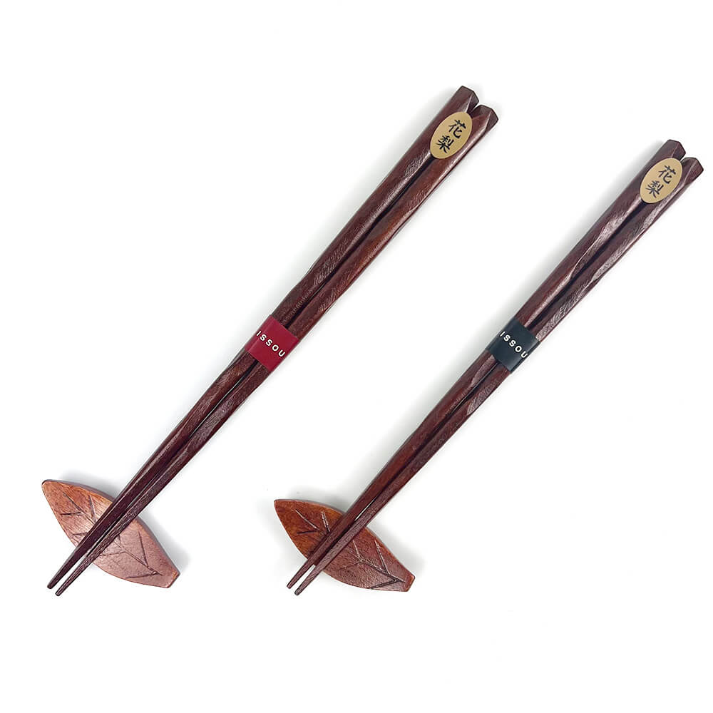 Wakasa-nuri Pair Chopsticks & Rests Set (9" and 8.25") image 4