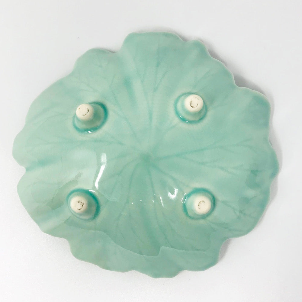Footed Shallow Leaf Bowl Light Green  (7.5"D) image 2