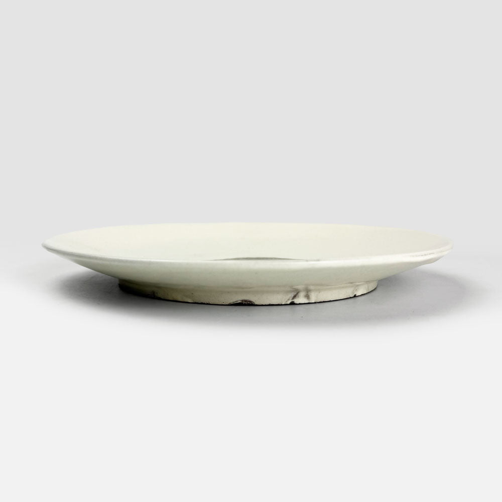 Round Plate Pangolin (7.75"D) by Takunobu Sawada image 2