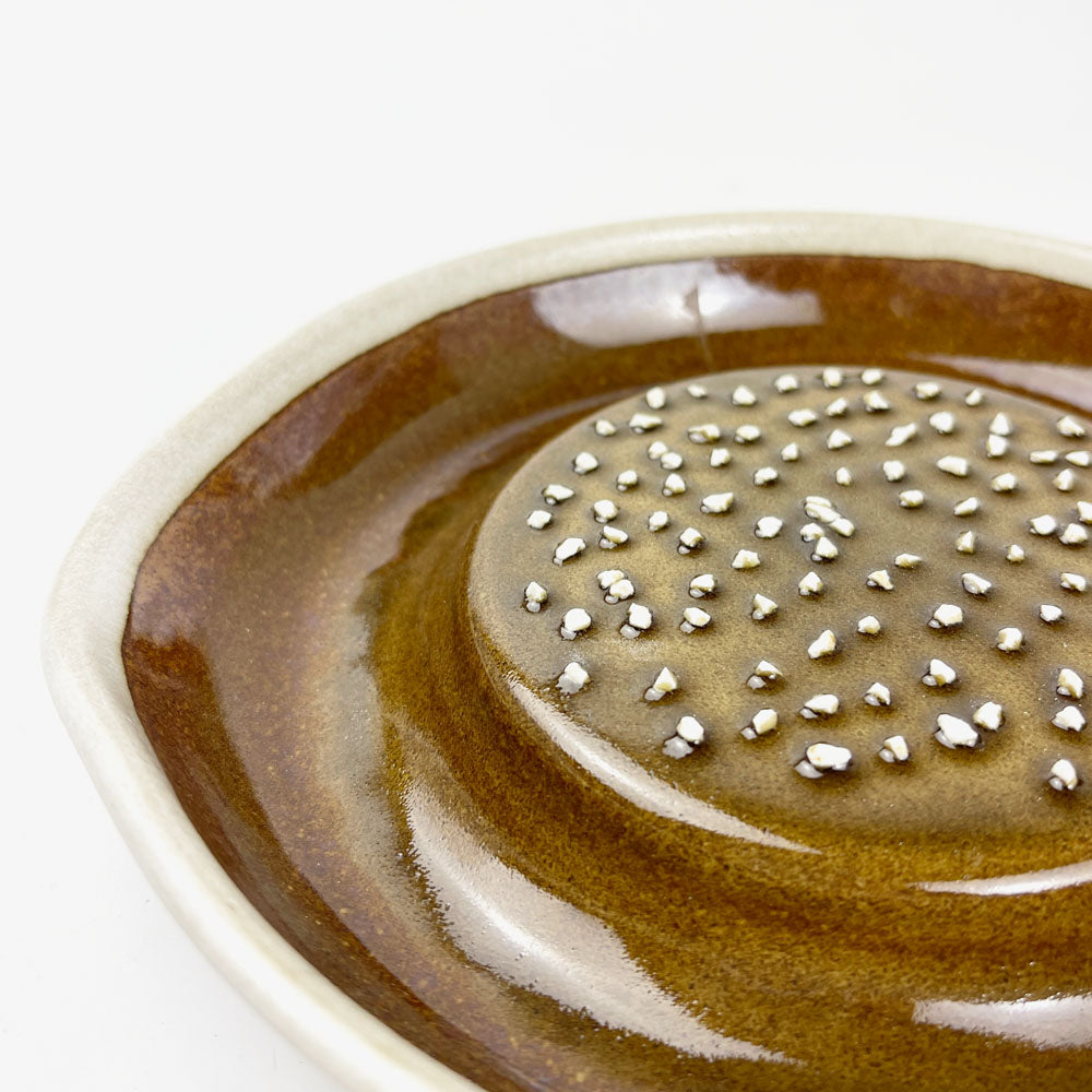 Grater White by Motoshige (7.5"D/ Large) image 3