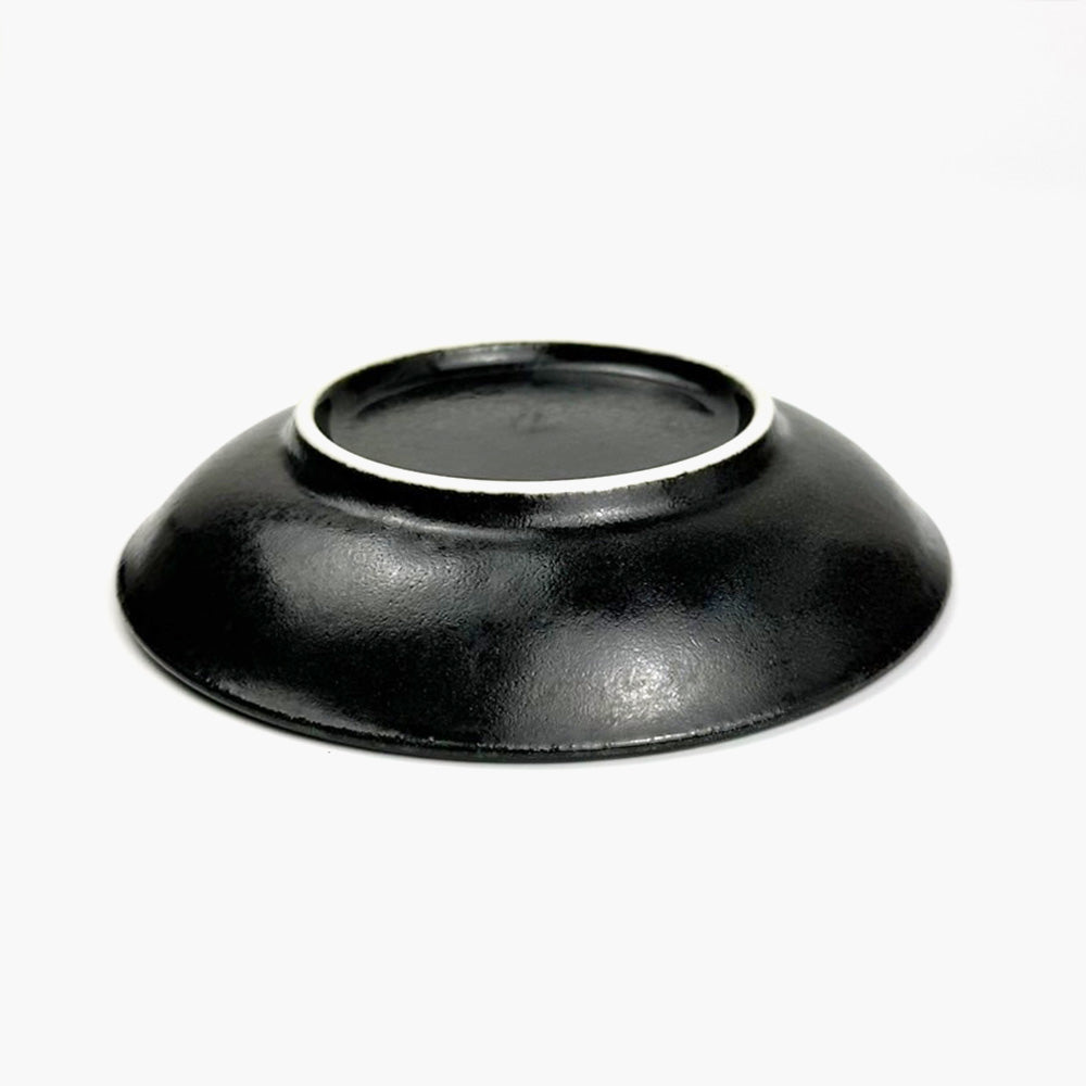 Plate Small Black (5.25"D) image 2
