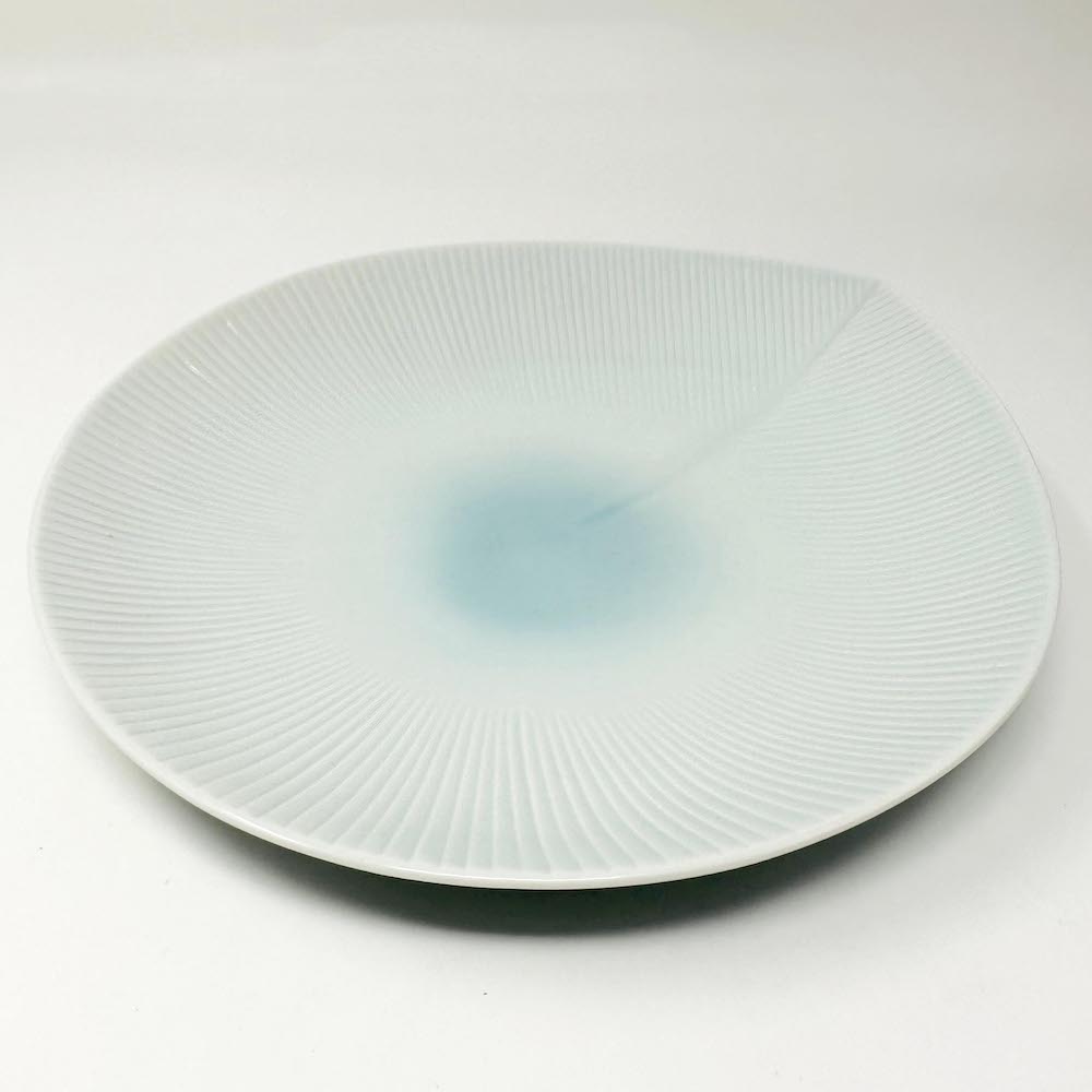 Moa Light Blue Leaf Plate (10"D) image 2