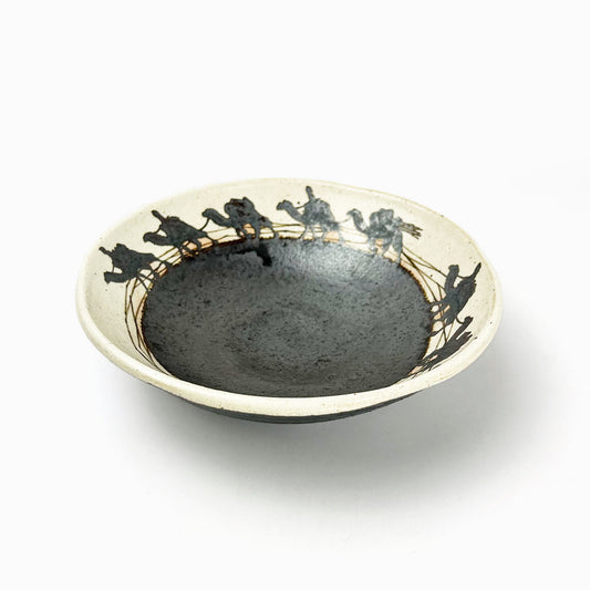 Bowl Camel (7"D) by Tomo Yamaguchi image 0