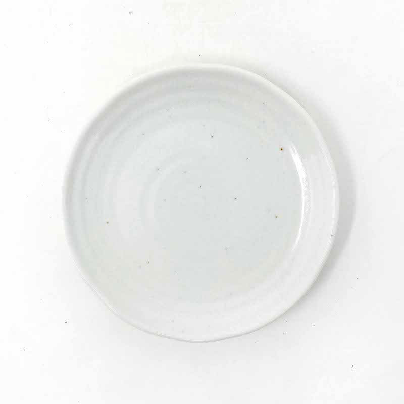 White Kobiki Plate  (6.5"D) image 0