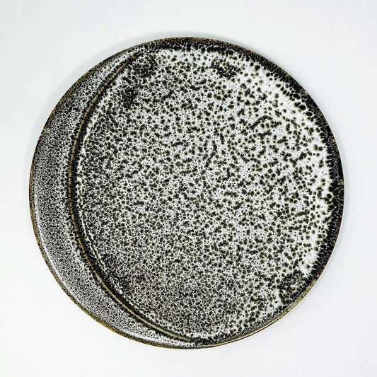 Plate Shiroyuzu Tenmoku Moon (8"D) image 0