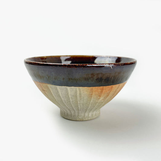 Tetote Small Bowl Brown (4.5"D) by Keishuugama image 0