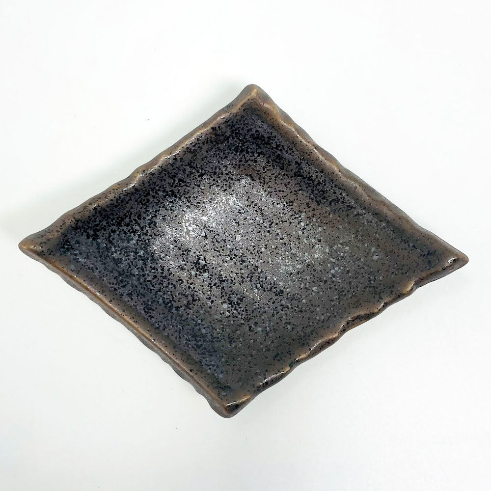 Footed Small Chinmi Dish Rhombus (5.5"x4.25") image 4