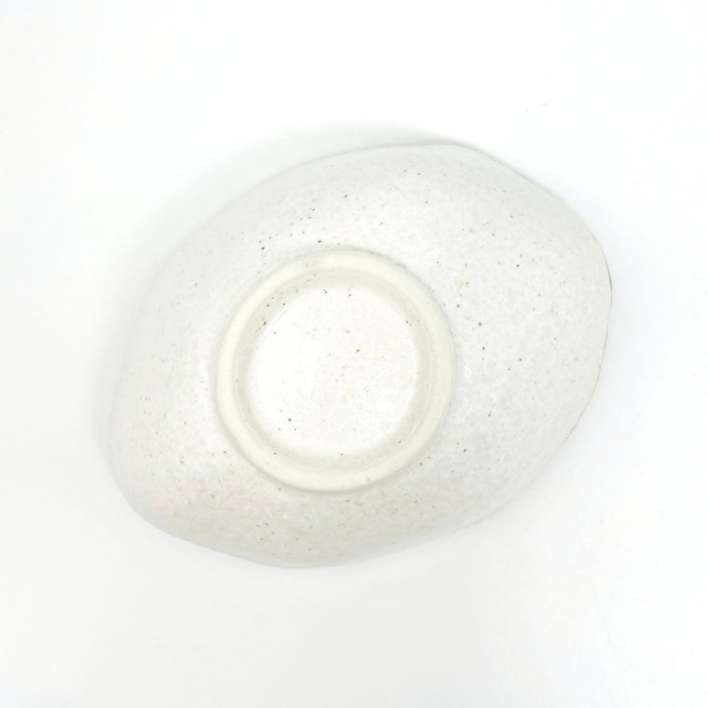 Shirokaratsu Oval Bowl Small (6"x4.5") image 2
