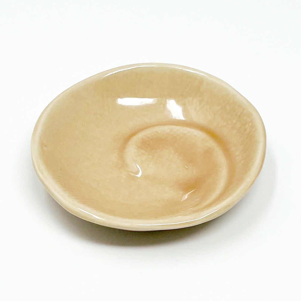 Small Chinmi Dish Flower Pink Momo (2.5"D) image 1