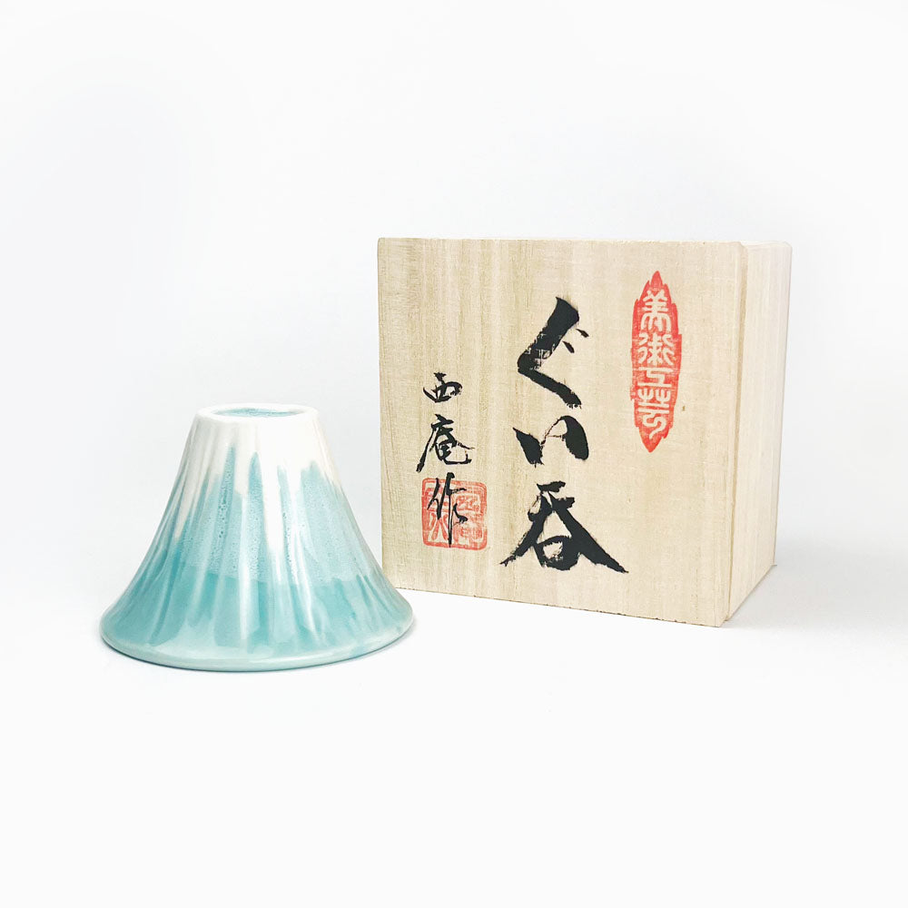 Mt. Fuji Sake Cup Snow (2.5 oz) image 0
