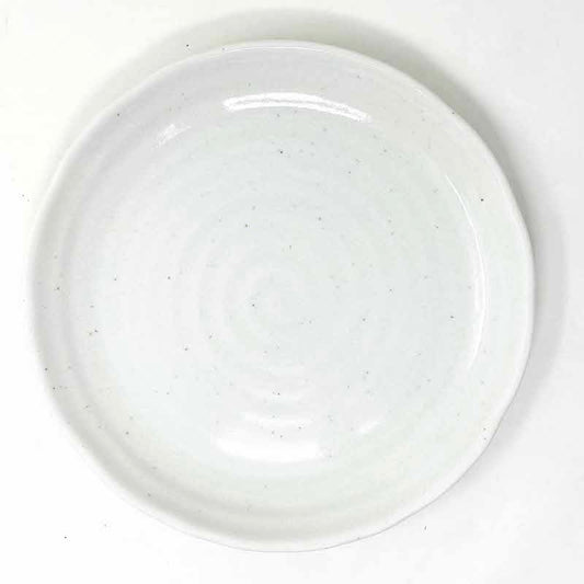 White Kobiki Plate  (9.5"D) image 0