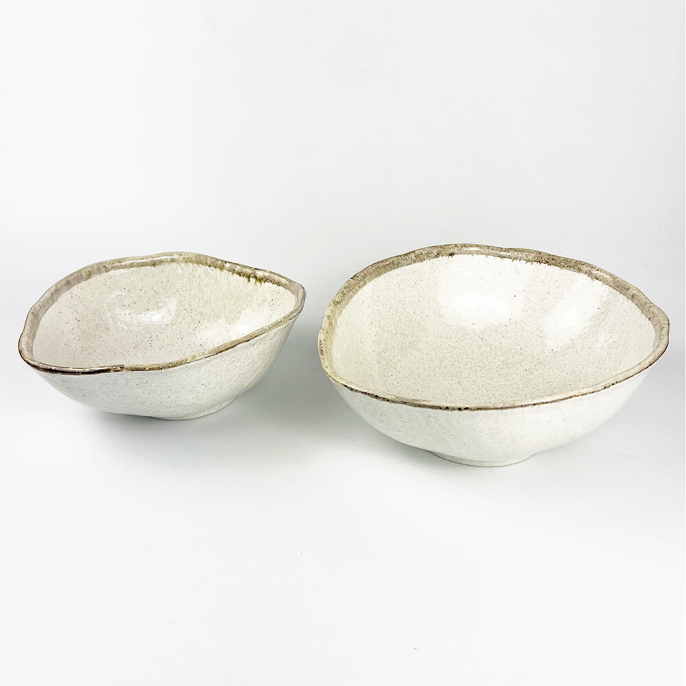 Shirokaratsu Oval Bowl Large (9.5" x 8") image 6