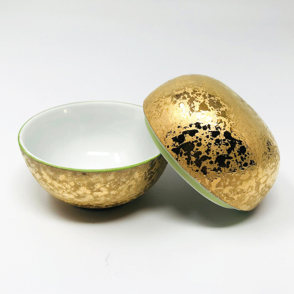 Cov. Bowl Gold Chinmi Dish (3"D) image 0