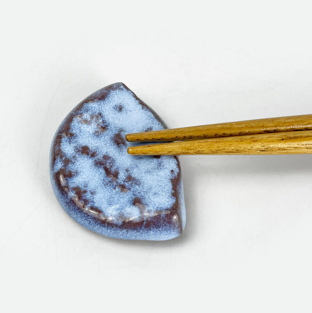 Chopstick Rest Hangetsu Lavender Blue by Higashiyama-Yaki (1.25" x 2") image 0