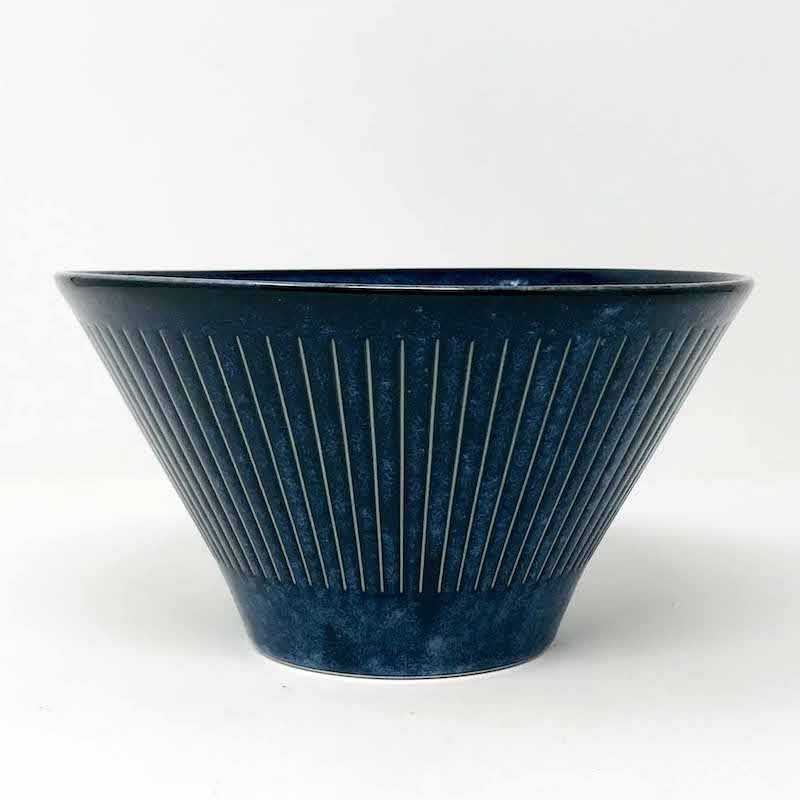 Ramen Bowl Navy Blue Hassui Tokusa  (7.5"D x 4"H) image 0