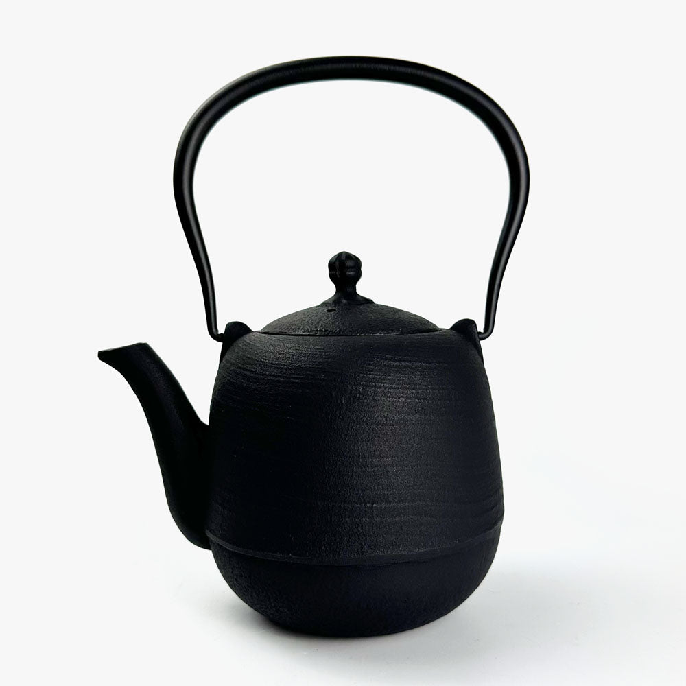 Cast Iron Teapot Black Jujube (30 fl. oz) image 0