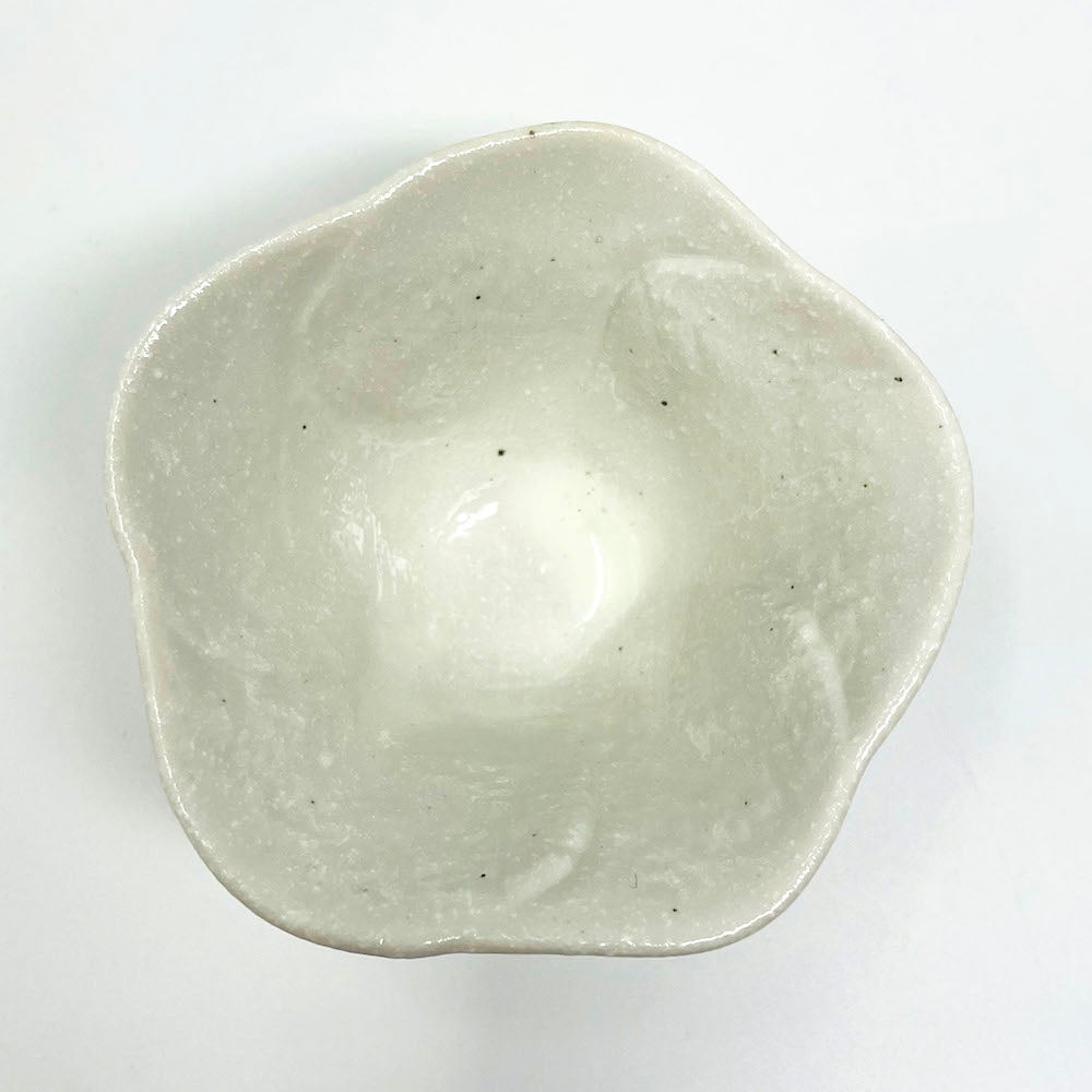 Footed Kobachi Flower Dish White (3.25"D) image 5