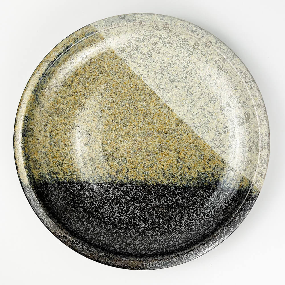 Oboro Yamakage Plate Kukurite (9.75D") image 1