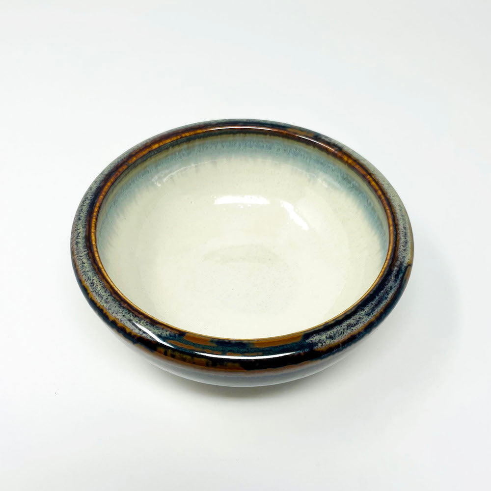 Aurora Kukurite Shallow Bowl  (5"D) image 1