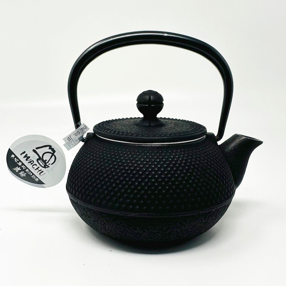 Iwachu Tetsubin Cast Iron Tea Pot Arare (11 fl.oz ) image 5