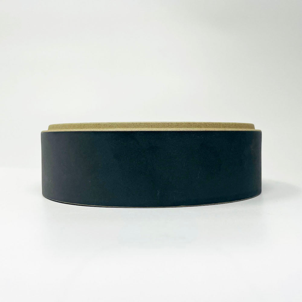 Hasami Porcelain Bowl (7.25"D) -Black image 3