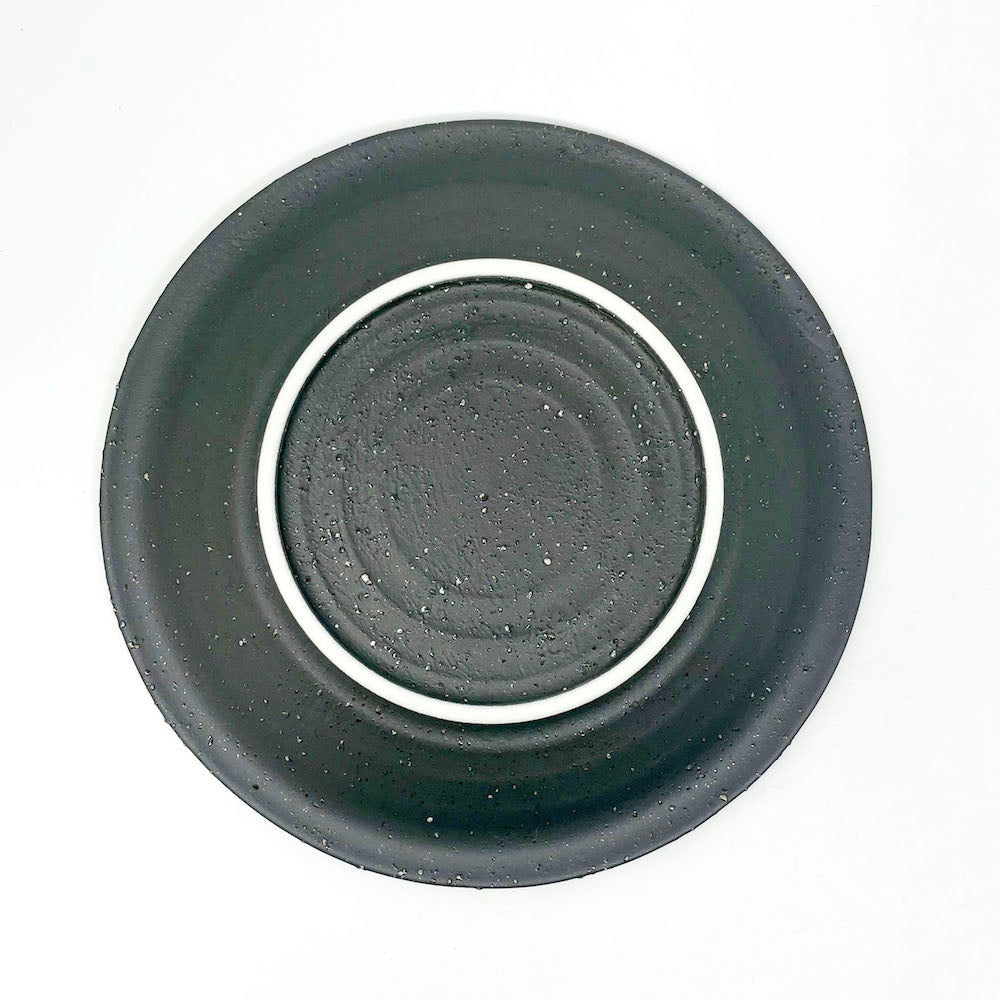 Plate Ishime (7.5"D) image 3