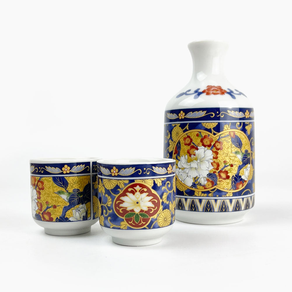 Sake Set 1:2 with Tray Botan (10 fl.oz) image 2
