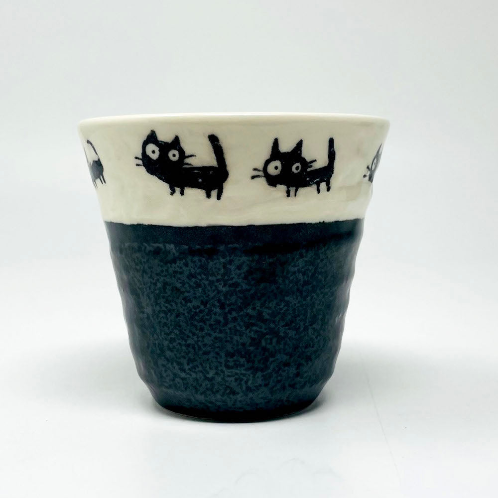 Tea Cup Kuroneko Black (6oz) image 4