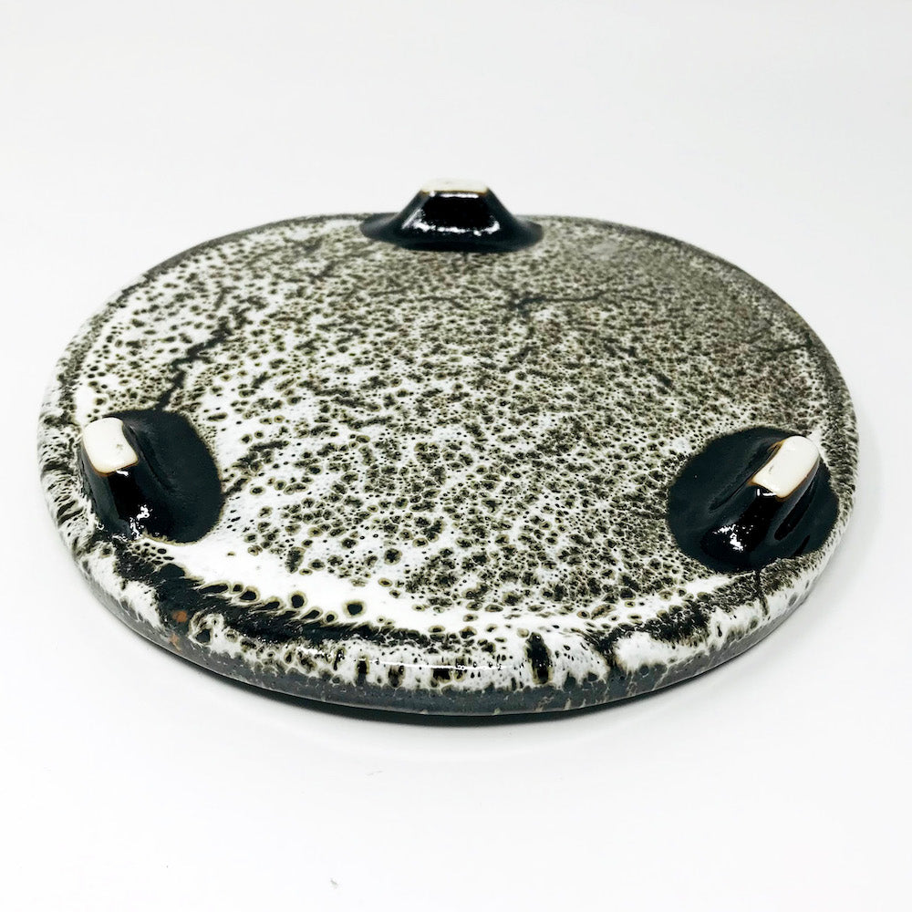 Footed Plate Zensai Karatsu-yu 唐津釉三ツ足前菜 (7.25"D) image 3