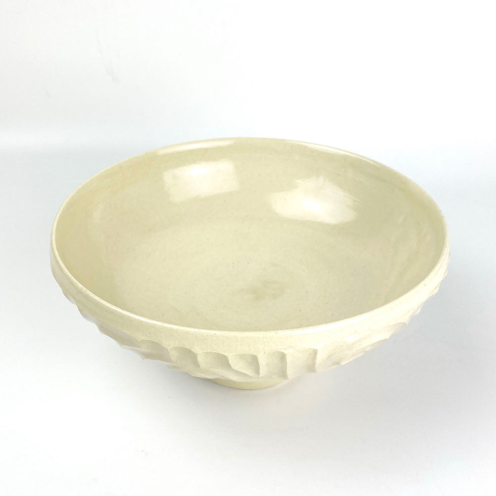 Bowl Jyomon White by Yasuko Maeda (8"D) image 1
