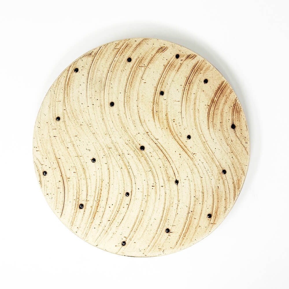 Footed Round Plate Kushime image 1