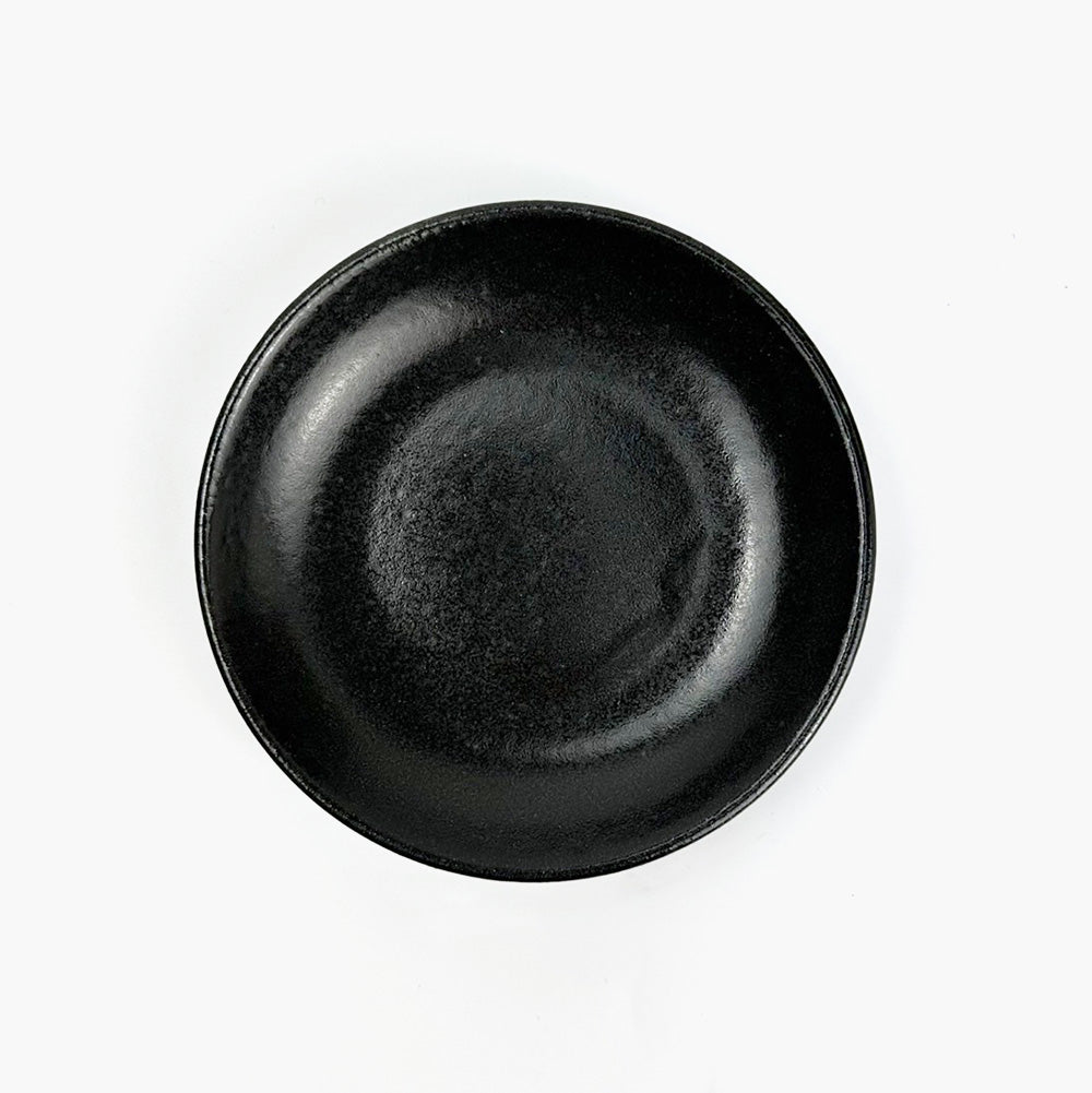 Plate Small Black (5.25"D) image 0