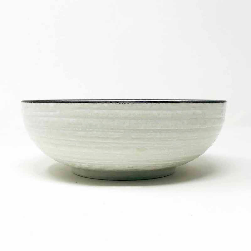 Himekobiki Shallow Bowl (7"D) image 1