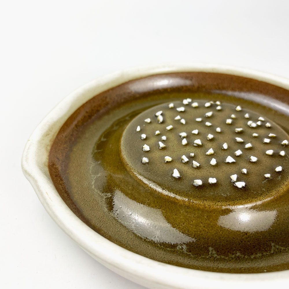 Grater White by Motoshige (6"D/Medium) image 3