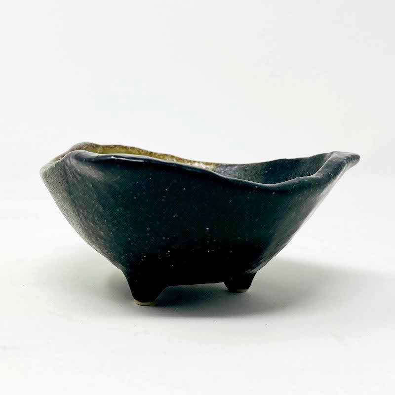 Triangle Dish Kurobizen (4.25"x 1.75"H) image 1