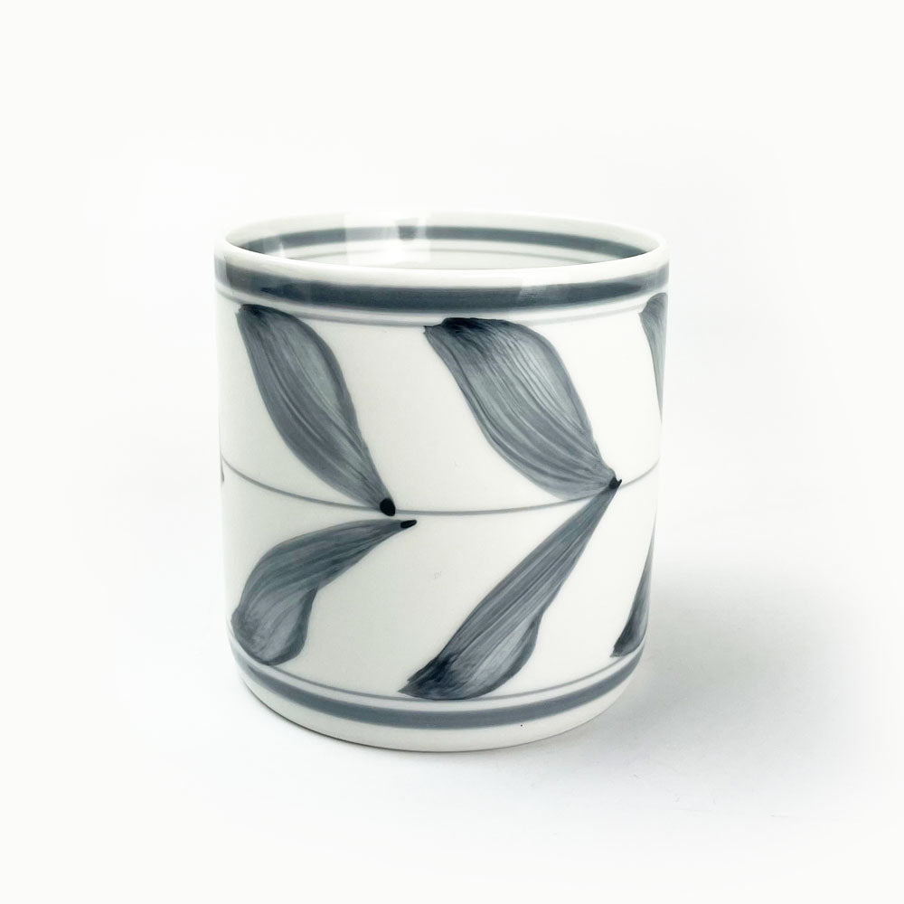 Arita Tea Cup Bird (8.5oz) image 0