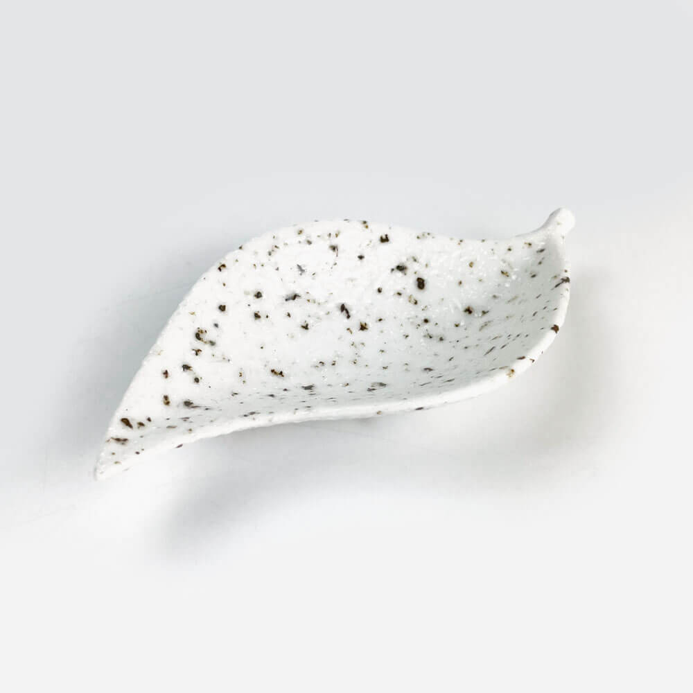 Kozuke Dish Leaf Shiromikage (4.75"x2.5") image 0